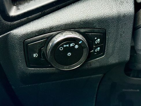 Used 2018 Ford EcoSport SE image 18