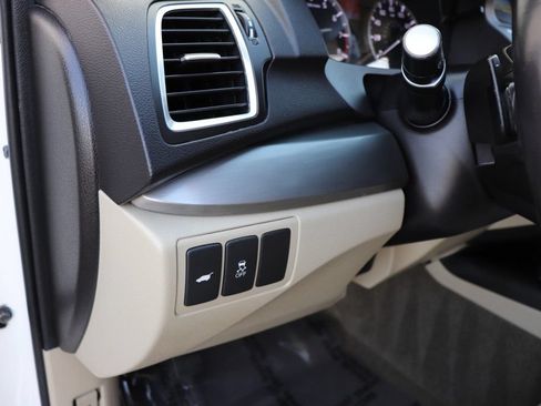 Used 2016 Acura RDX FWD w/ Technology Package image 39