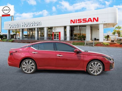 New 2025 Nissan Altima 2.5 SL image 5