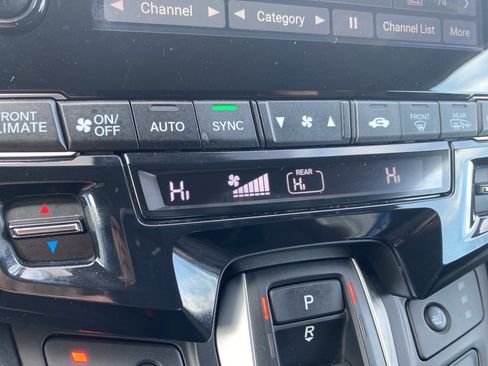 Used 2023 Honda Odyssey EX-L image 43