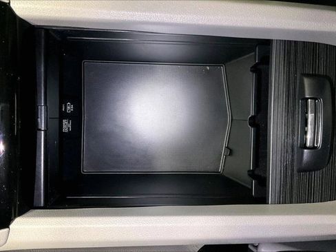 Used 2020 Honda Pilot Elite image 41