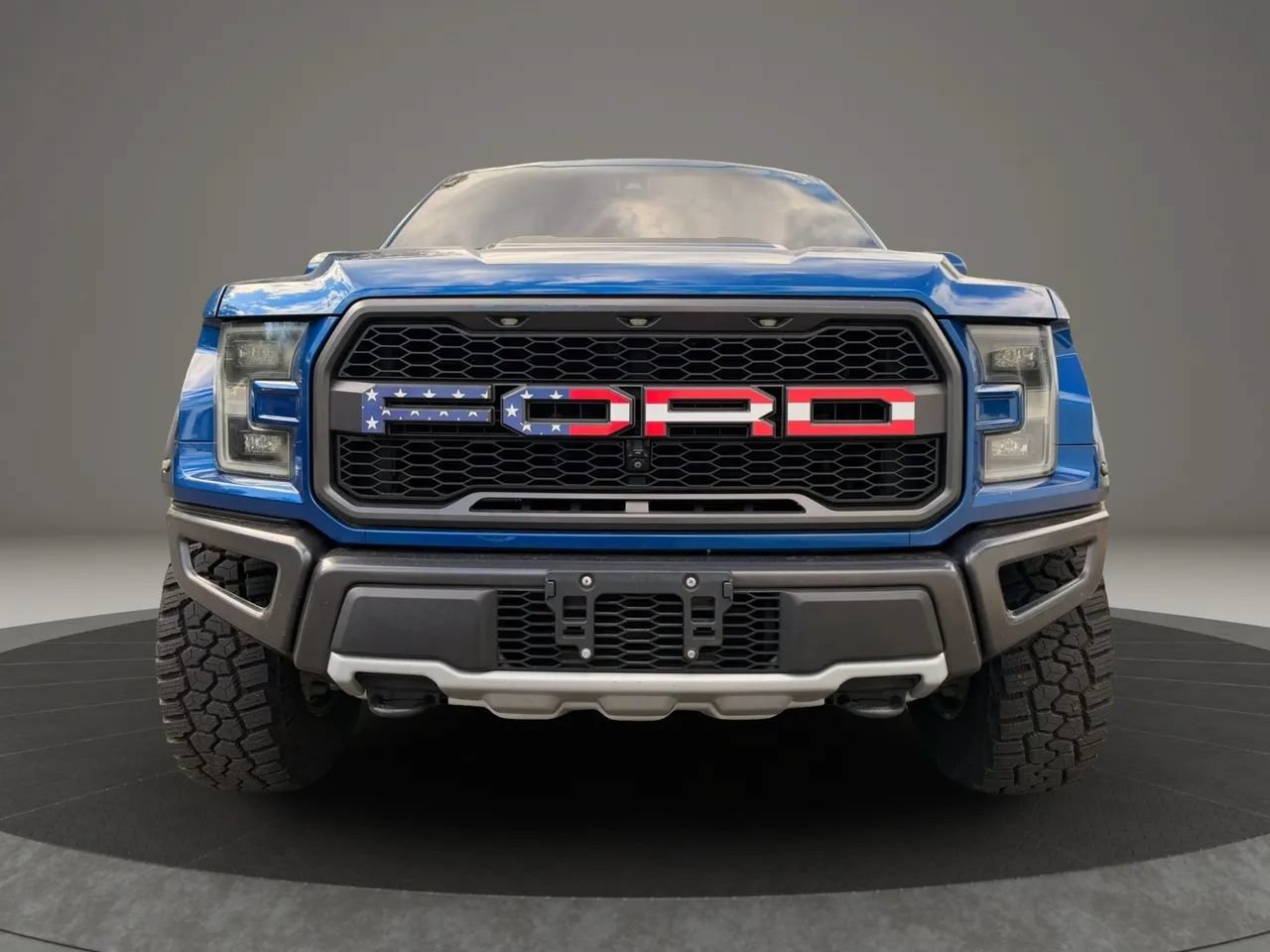 Used 2017 Ford F150 Raptor w/ Equipment Group 802A Luxury AWD/4WD image 8