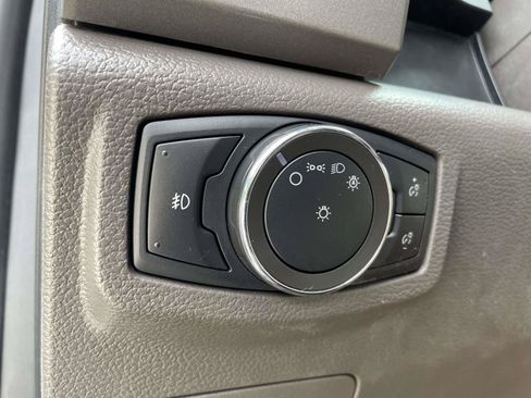 Used 2021 Ford Expedition XLT RWD image 17