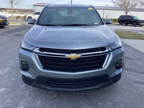 Used 2023 Chevrolet Traverse LS w/ Safety Package image 4