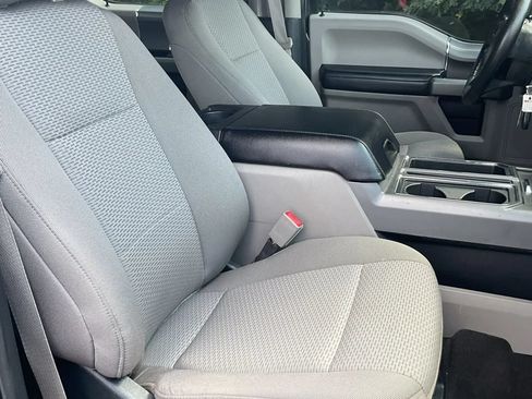 Used 2020 Ford F150 XLT w/ Equipment Group 302A Luxury AWD/4WD image 35