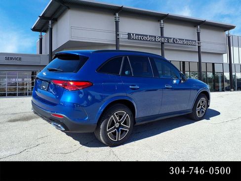 Used 2026 Mercedes-Benz GLC 300 4MATIC image 3