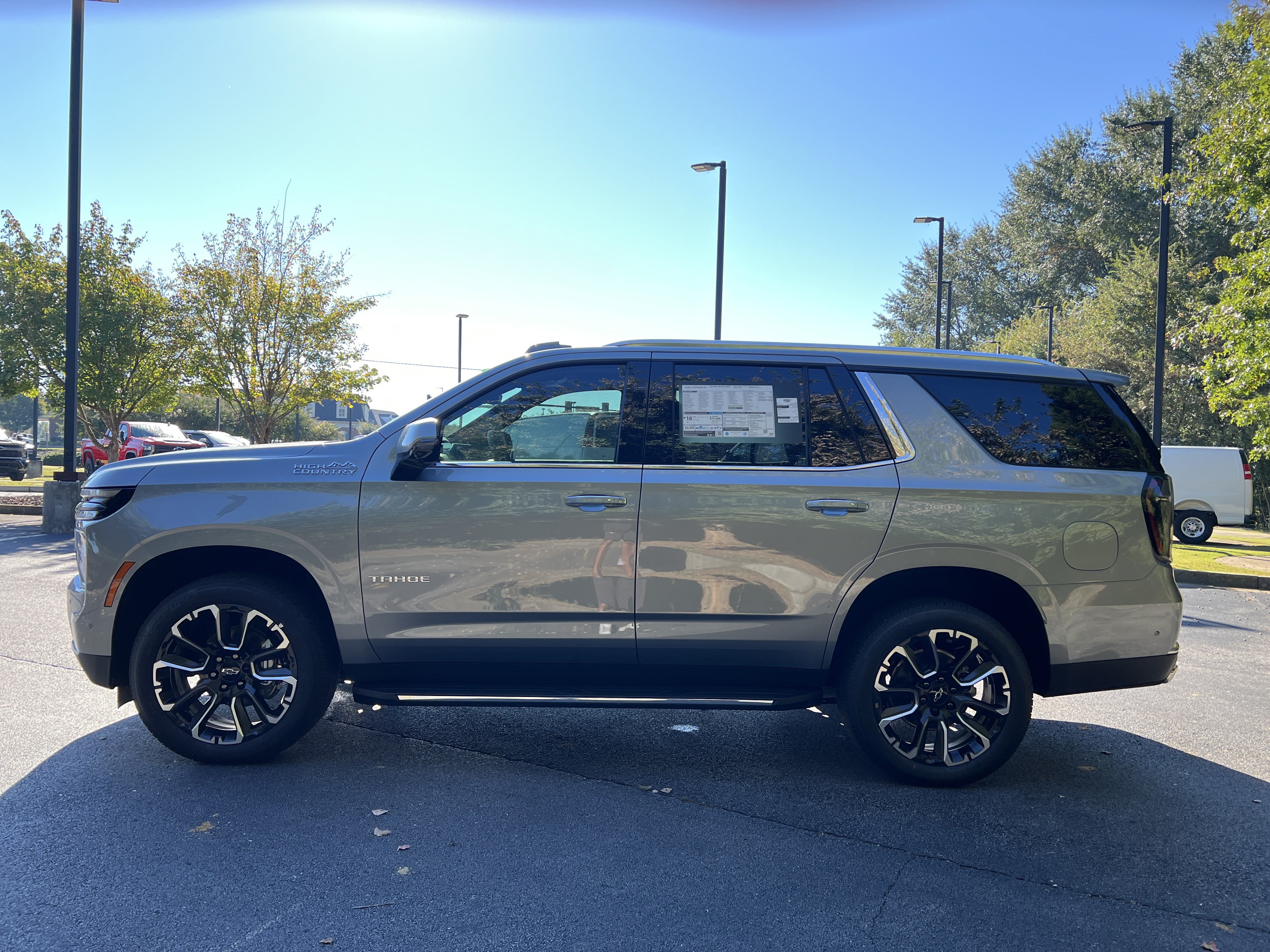 New 2026 Chevrolet Tahoe High Country w/ Sun And Tow Package AWD/4WD image 6