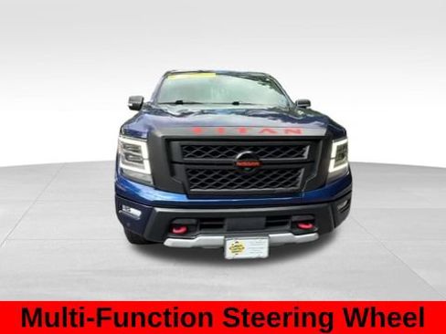 Used 2022 Nissan Titan PRO-4X w/ Pro-4x Convenience Package AWD/4WD image 12