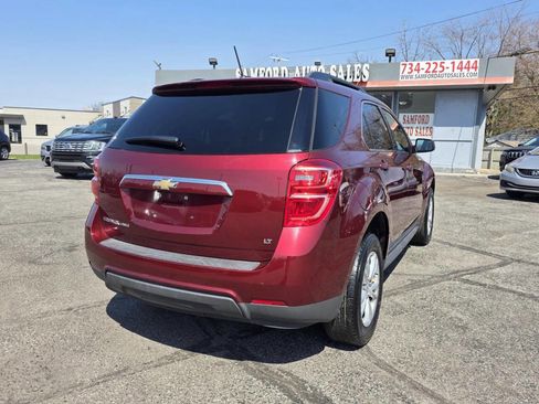 Used 2017 Chevrolet Equinox LT w/ Convenience Package image 11