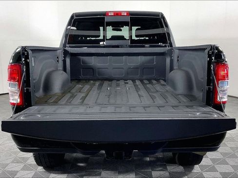 Used 2022 RAM 2500 Tradesman image 38