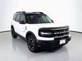 Used 2022 Ford Bronco Sport Outer Banks w/ Tech Package image 3