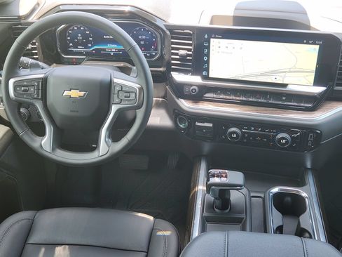 Used 2025 Chevrolet Silverado 1500 LT w/ Texas Edition Plus RWD image 30