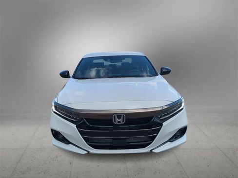 Used 2021 Honda Accord Sport image 3