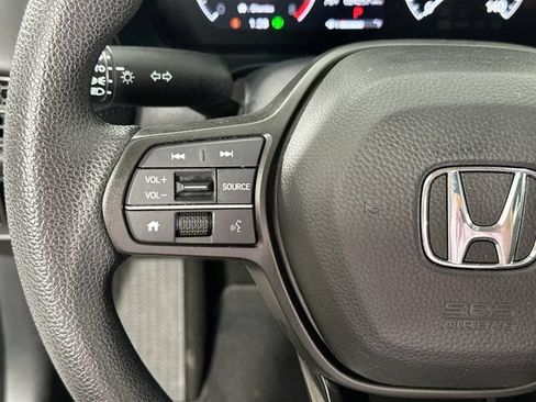 Used 2025 Honda HR-V LX image 19