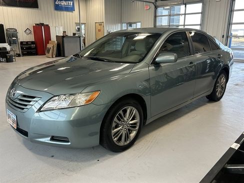 Used 2009 Toyota Camry SE image 6