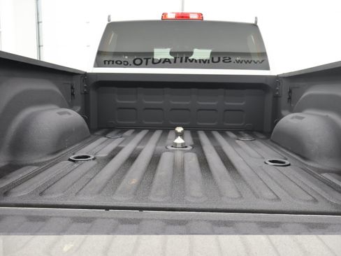 Used 2025 RAM 2500 Big Horn AWD/4WD image 5