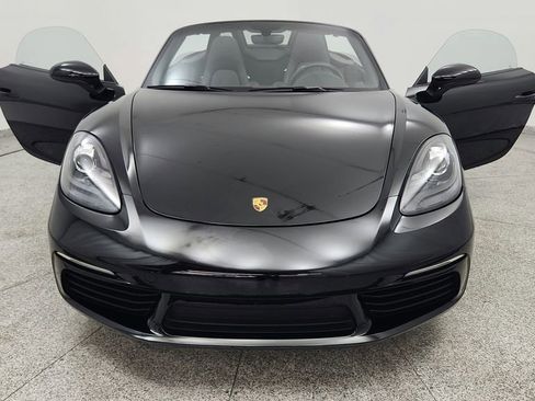 Used 2019 Porsche 718 Boxster image 30