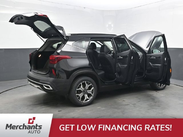 Used 2022 Kia Seltos EX AWD/4WD image 38