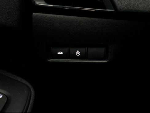 New 2026 Nissan Sentra SR w/ SR Premium Package FWD image 12