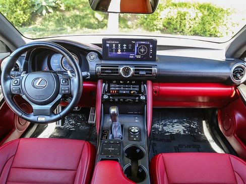 Used 2022 Lexus IS 350 F Sport image 16