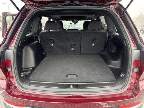 Used 2025 Jeep Grand Cherokee Laredo X image 32