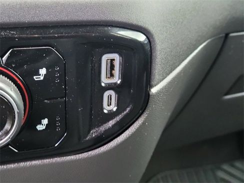 Used 2024 Chevrolet Silverado 1500 LT w/ Convenience Package II image 29