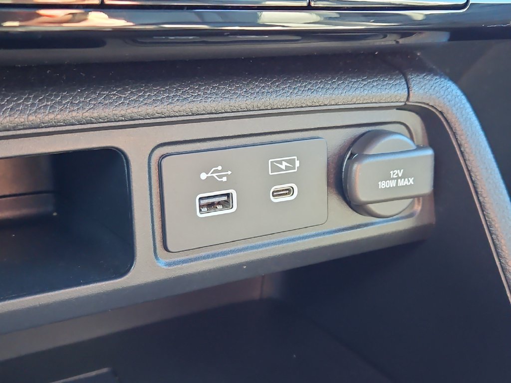 Certified 2024 Honda Pilot TrailSport image 18
