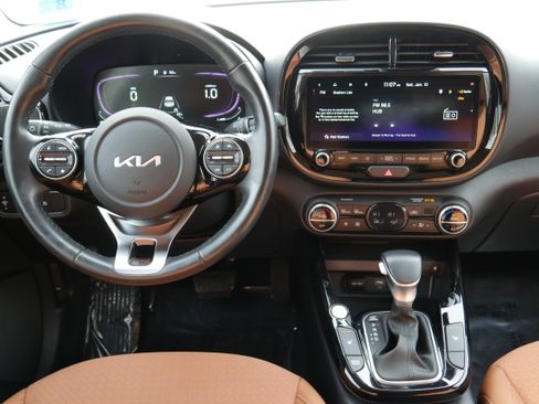 Certified 2024 Kia Soul EX w/ Option Group 015 image 16