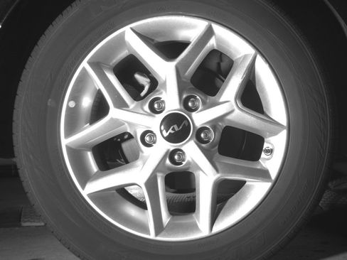 Used 2025 Kia Soul LX w/ LX Technology Package FWD image 15