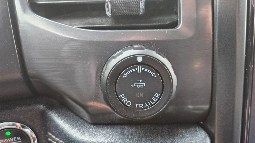 Used 2024 Ford F150 Lightning Flash AWD/4WD image 35