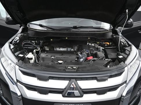 Used 2023 Mitsubishi Outlander Sport AWD image 32