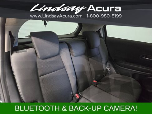 Used 2021 Honda HR-V LX image 9