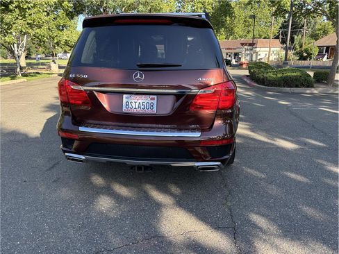 Used 2013 Mercedes-Benz GL 550 4MATIC image 7
