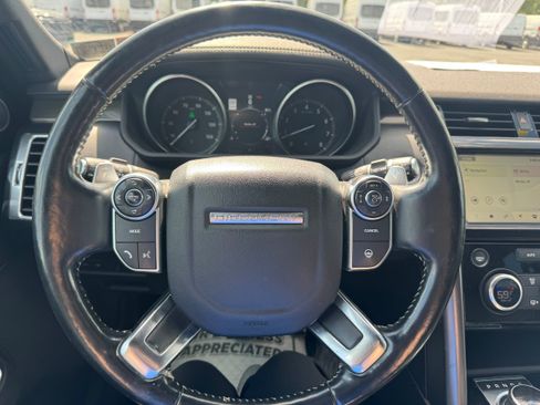 Used 2017 Land Rover Discovery HSE Luxury AWD/4WD image 13