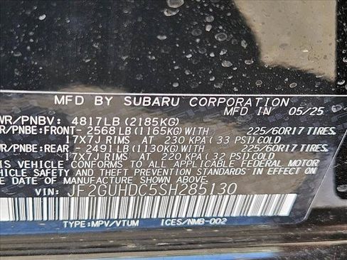 Used 2025 Subaru Crosstrek 2.5i Premium AWD/4WD image 17
