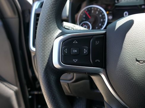 New 2026 RAM 1500 Express AWD/4WD image 13