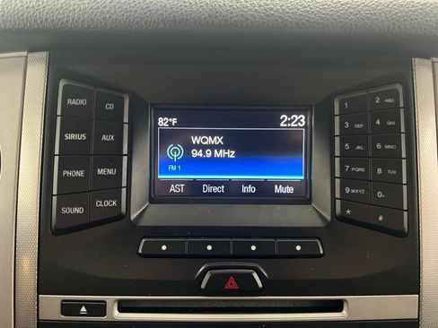 Used 2017 Ford Expedition EL XLT w/ Equipment Group 201A AWD/4WD image 24