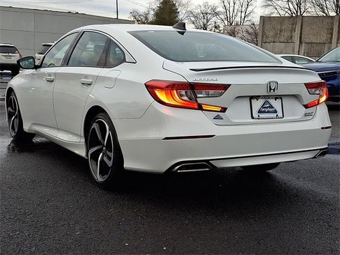 Certified 2022 Honda Accord Sport Special Edition image 4