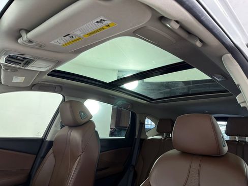 Used 2023 Acura RDX w/ Technology Package image 2