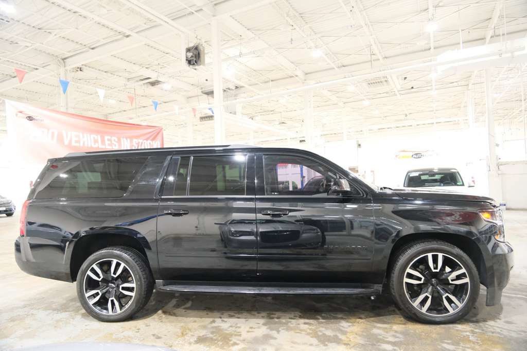 Used 2019 Chevrolet Suburban Premier AWD/4WD image 14