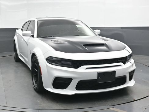 Used 2021 Dodge Charger SRT Hellcat RWD image 6