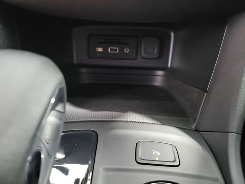 Certified 2022 Chevrolet Equinox RS w/ RS Leather Package image 23