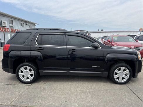 Used 2015 GMC Terrain SLE w/ Convenience Package AWD/4WD image 9