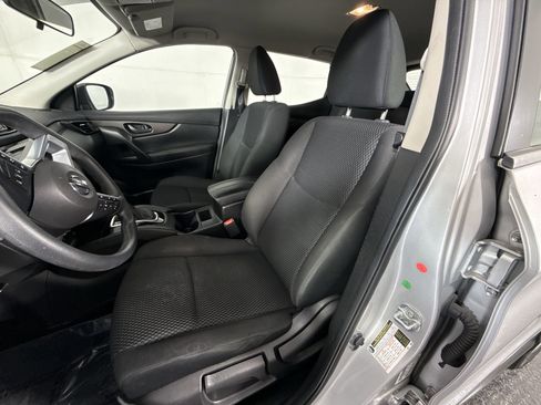 Used 2017 Nissan Rogue Sport S w/ S Appearance Package image 15