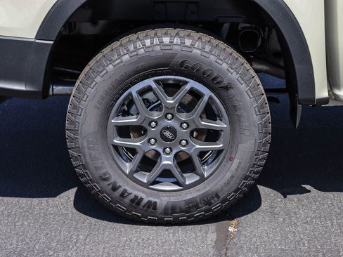 New 2026 Ford Ranger XLT w/ Equipment Group 301A High RWD image 8