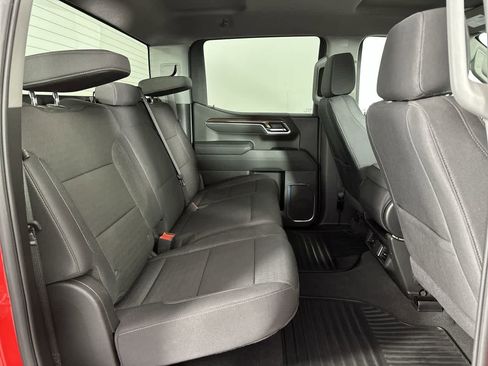 Used 2025 Chevrolet Silverado 1500 LT w/ Z71 Off-Road Package AWD/4WD image 9