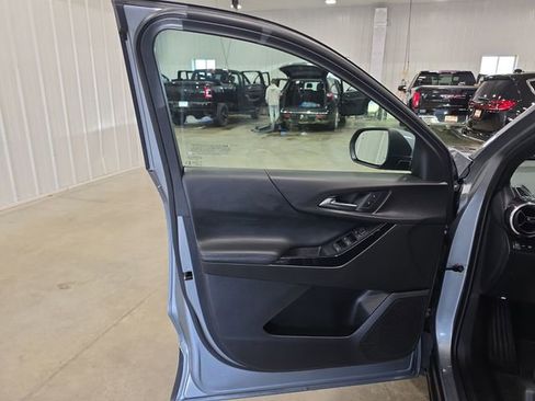 Used 2026 Chevrolet Equinox LT AWD/4WD image 22