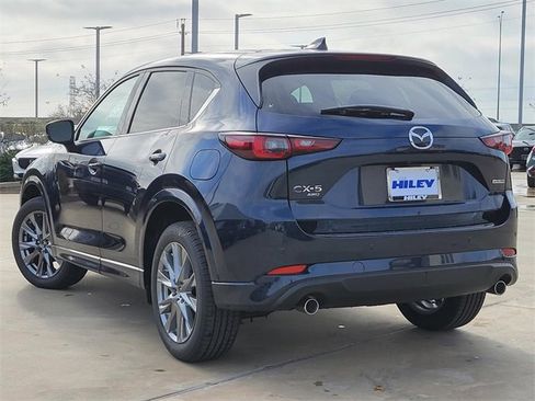 New 2025 MAZDA CX-5 AWD 2.5 S w/ Premium Plus Pkg image 3