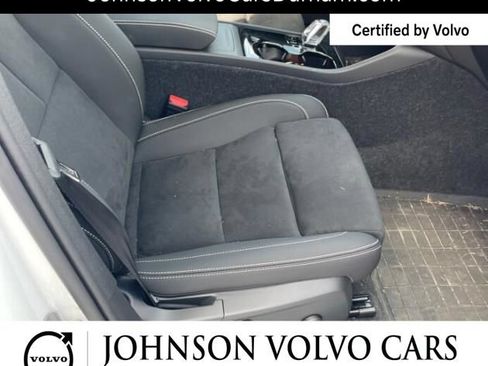 Used 2026 Volvo EX40 Ultra AWD/4WD image 10