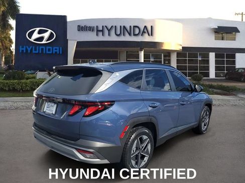 Certified 2025 Hyundai Tucson SEL FWD image 6